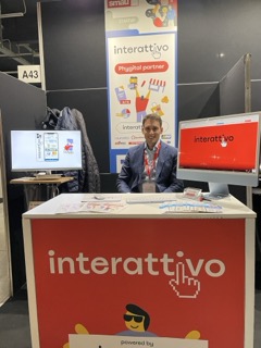 Dettaglio dello stand Interattivo a SMAU Milano 2021